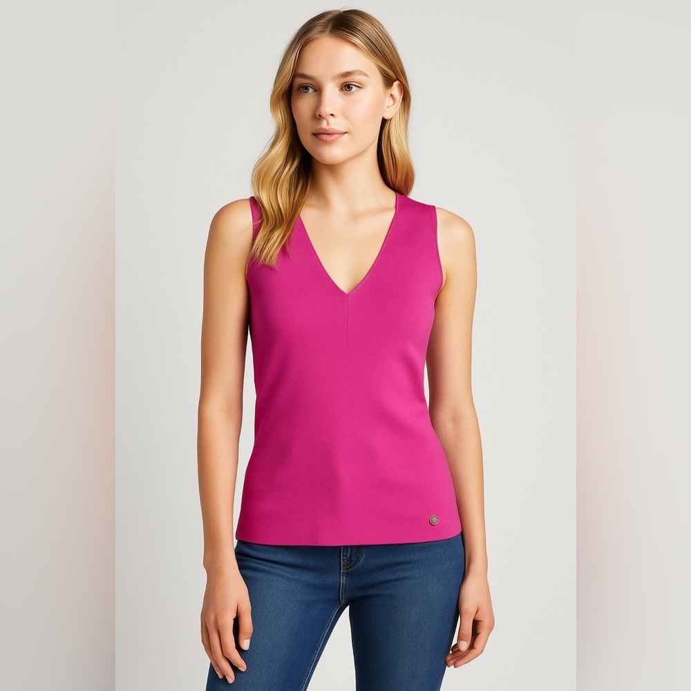 Ted Baker London Fuchsia V-Neck Tank Top